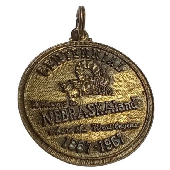 True Vtg 1967 NEBRASKA NEBRASKALAND DAYS ANNIVERSARY Charm Pendant 1" - Picture 1 of 4
